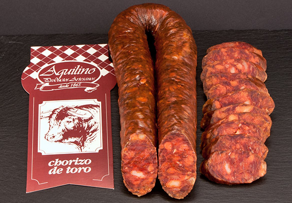 Chorizo de toro curado