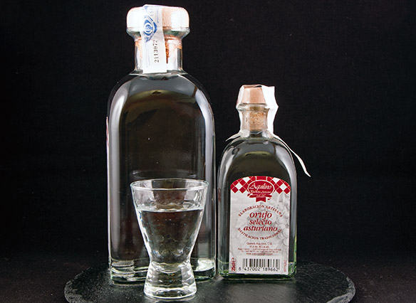 Aguardiente de orujo